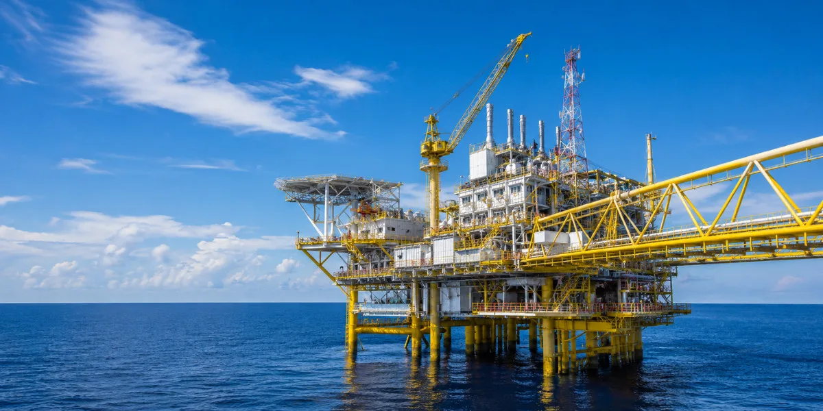 Discover the role of glass flake coating resin to protect metals from corrossion.